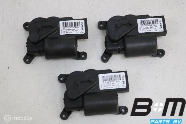 Kachelstelmotor VW Passat B8 Variant 5Q0907511A, Auto-onderdelen, Gebruikt