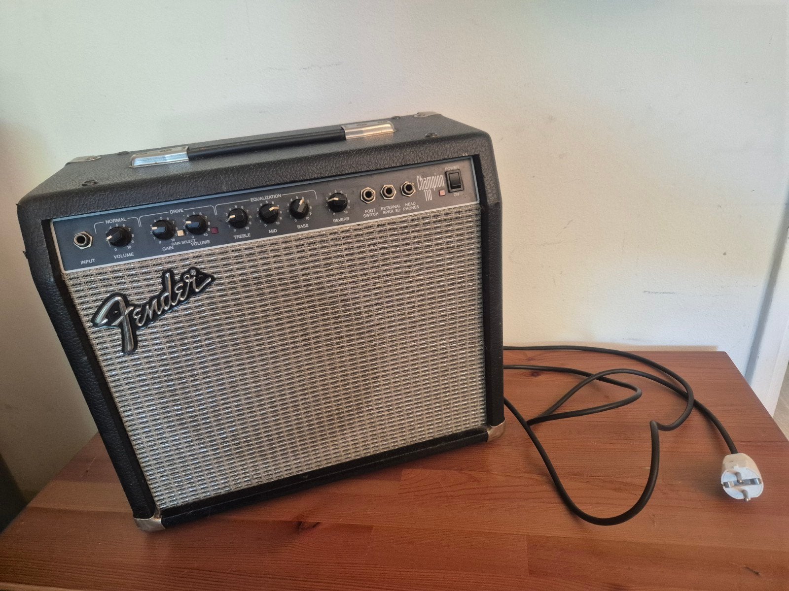 Fender gitaarversterker, Muziek en Instrumenten, Versterkers | Bas en Gitaar, Ophalen, Gebruikt, Minder dan 50 watt