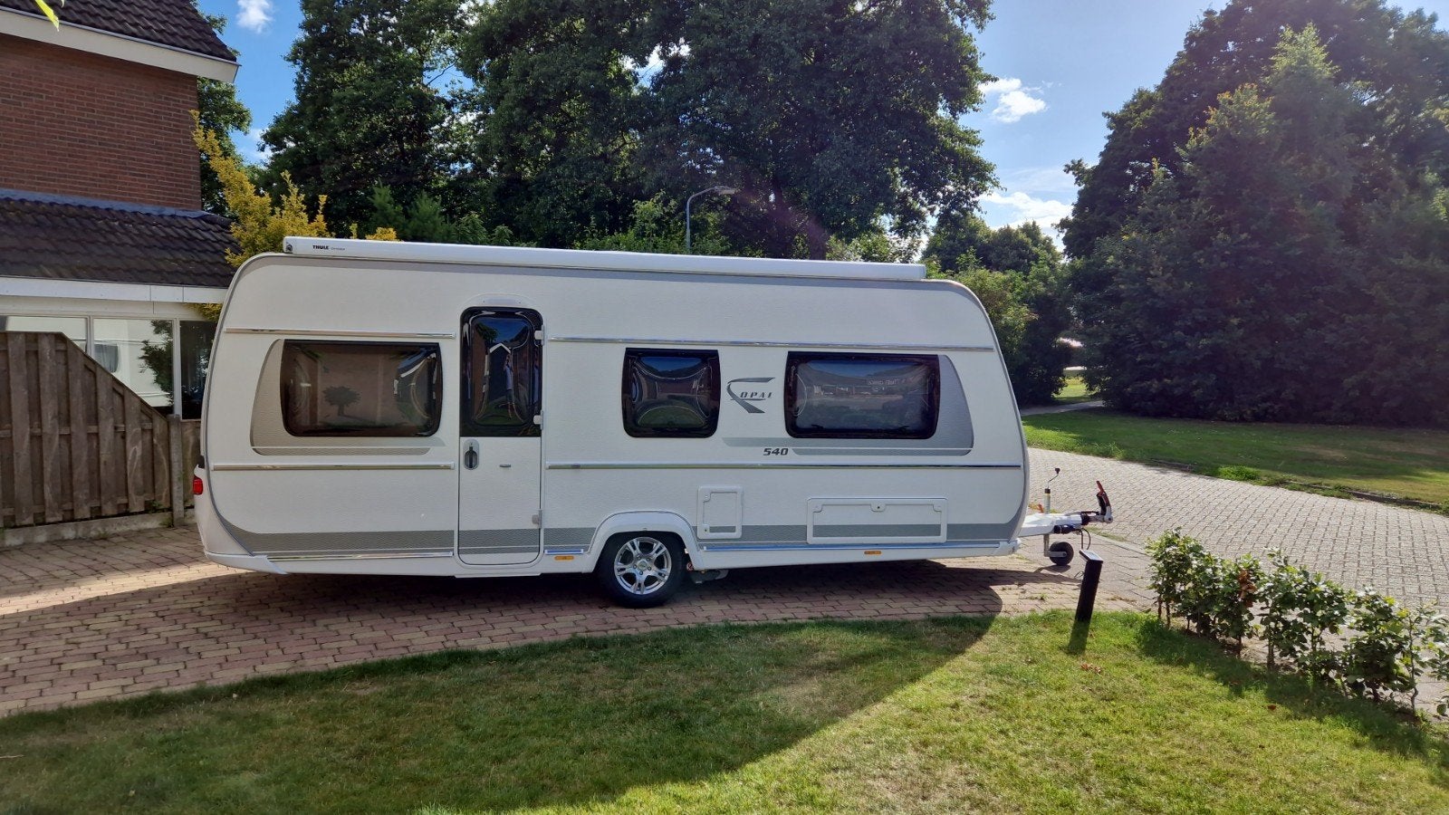 Fendt Opal 540 - Luxe caravan met mover en airco, Particulier