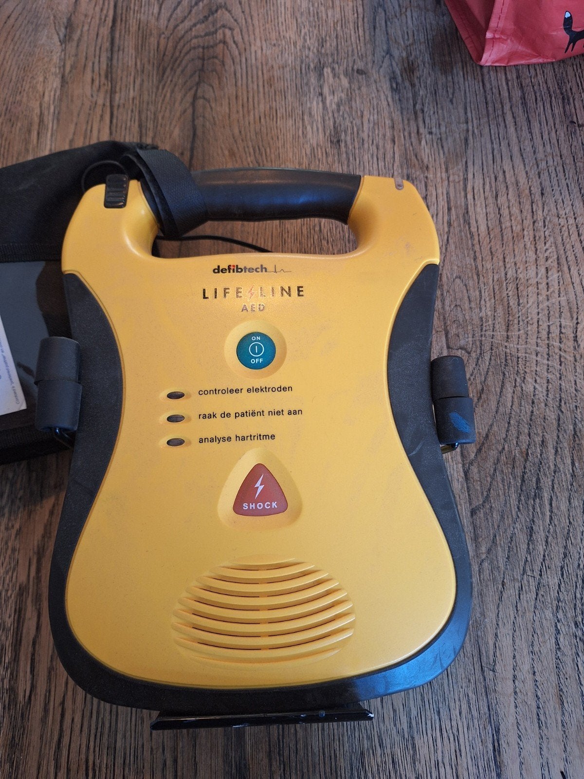 Lifeline AED, Diversen, Verpleegmiddelen, Verzenden, Gebruikt