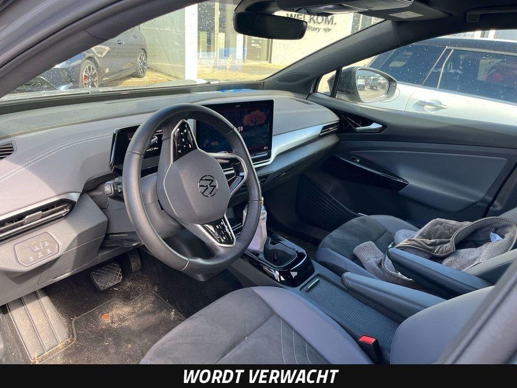 Volkswagen ID.4 Pure Business 52 kWh 170 PK ACC Camera Navig, Automaat, Achterwielaandrijving, Gebruikt, Zwart
