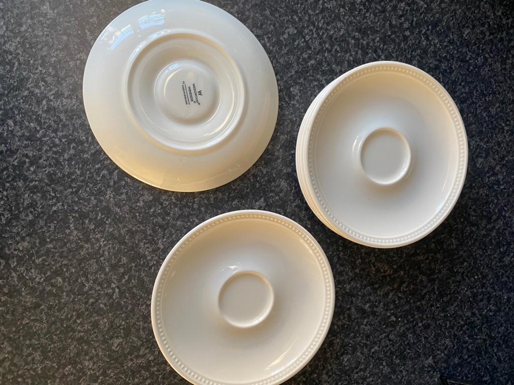6 wedgwood schoteltjes, Huis en Inrichting, Keuken | Servies, Ophalen of Verzenden, Zo goed als nieuw, Wedgwood, Kop(pen) en/of Schotel(s)