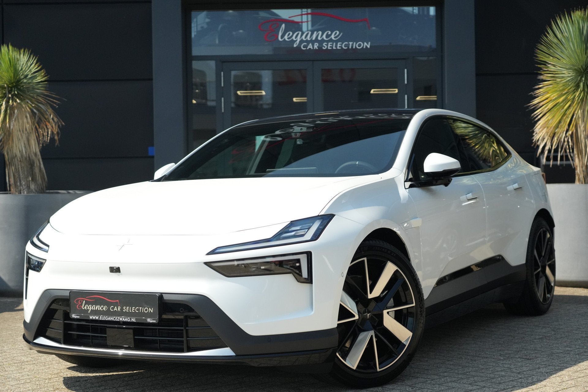 Polestar 4 Long Range Dual Motor Performance Plus 100 kWh 54, Auto's, Polestar, Automaat, Dealer onderhouden, 2000 kg, Wit