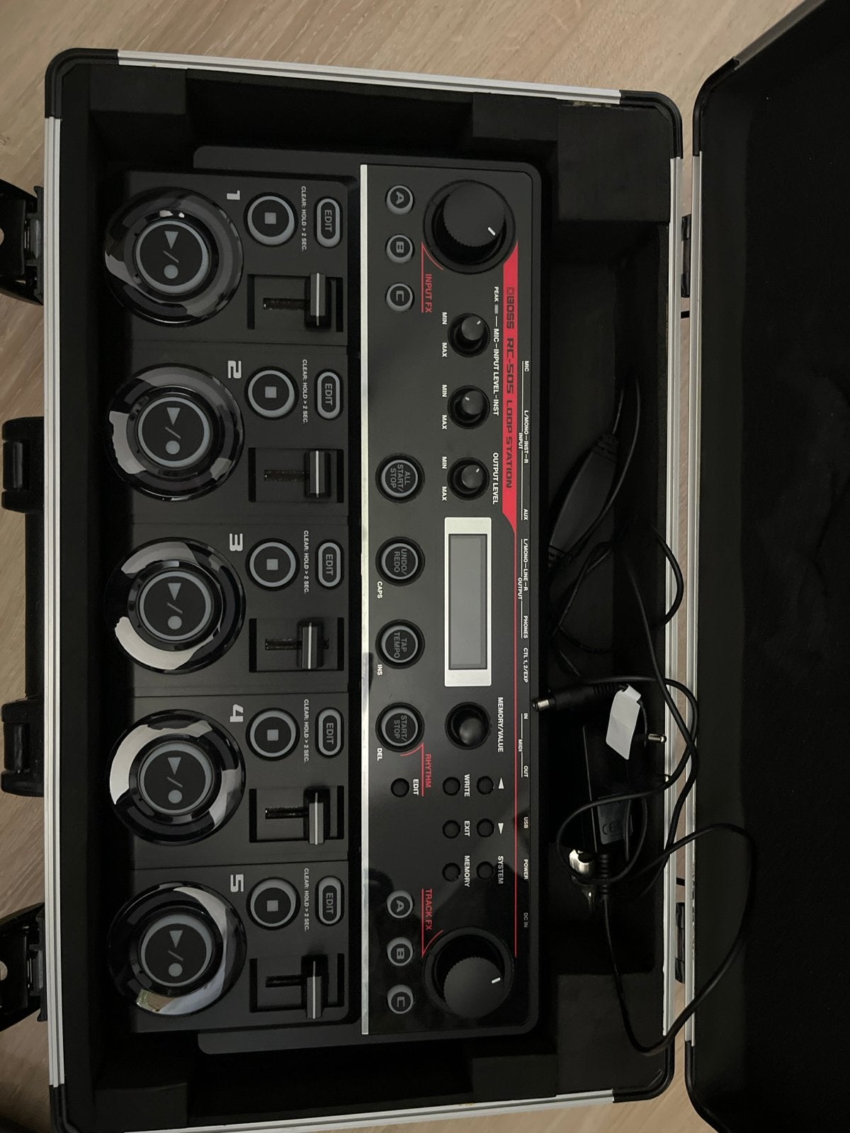 Boss RC-505 Loop Station MK1 met Thomann flightcase, Overige merken, Zo goed als nieuw, Met koffer of flightcase, Overige aantallen