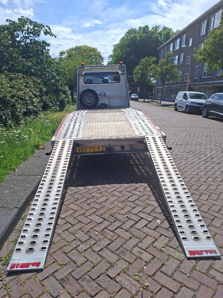 Oprijwagen / Auto ambulance Mercedes-Benz Mercedes-benz 2010, Euro 5, Zwart, 190 pk, 2000 kg