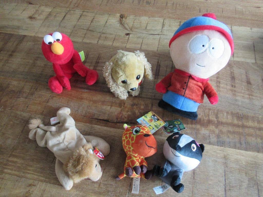 6 poppen o.a South Park plush pop Eric Cartman - Elmo - Ty, Ophalen of Verzenden