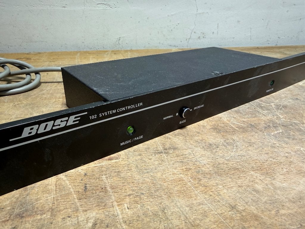 Bose 102 speaker system controller / Audio Processor, Ophalen of Verzenden, Zo goed als nieuw