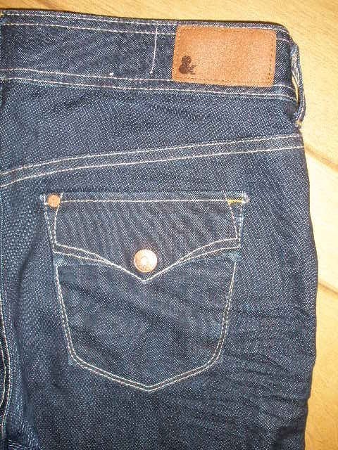 H&M & Sqin Fit spijkerbroek maat 28, H&M, Blauw, Ophalen of Verzenden, Zo goed als nieuw