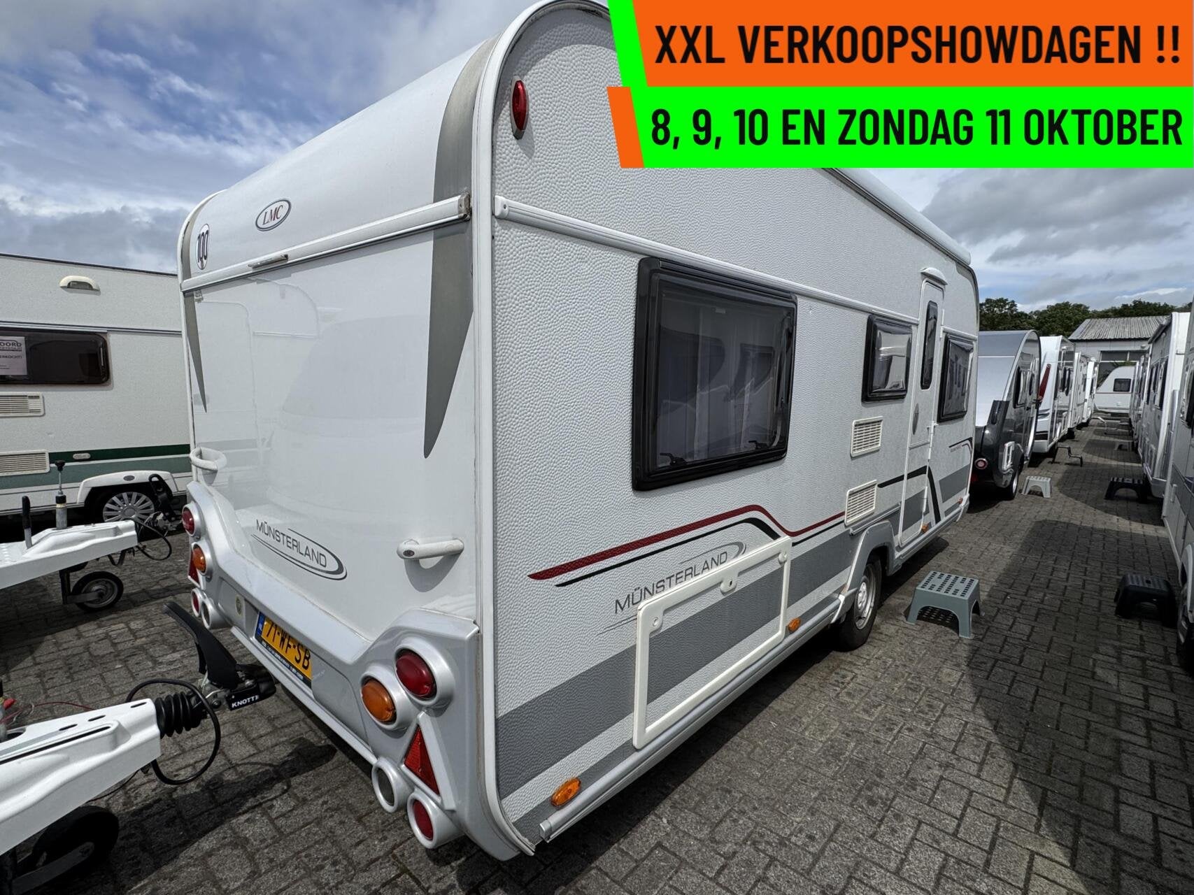 Lmc MUNSTERLAND MUSICA 490 E, ENKELE BEDDEN, RONDZIT, MOVER, Caravans en Kamperen, Rondzit, Bedrijf, Hordeur, LMC en Münsterland
