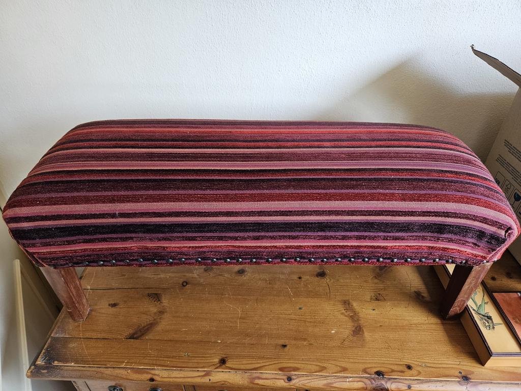 Te koop; vintage kleurijke voetenbank, Ophalen, Zo goed als nieuw, Rechthoekig