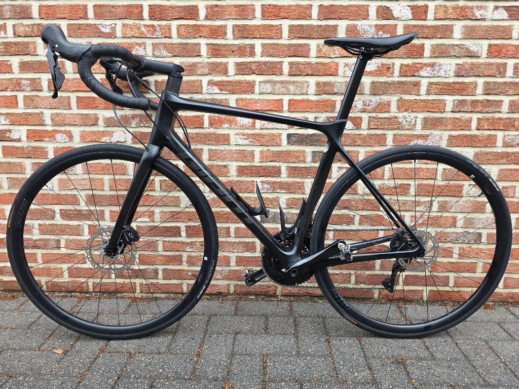 Specialized Tarmac 54 , Roubaix , Giant TCR Disc carbon, Carbon, Zo goed als nieuw, Meer dan 20 versnellingen, 53 tot 57 cm