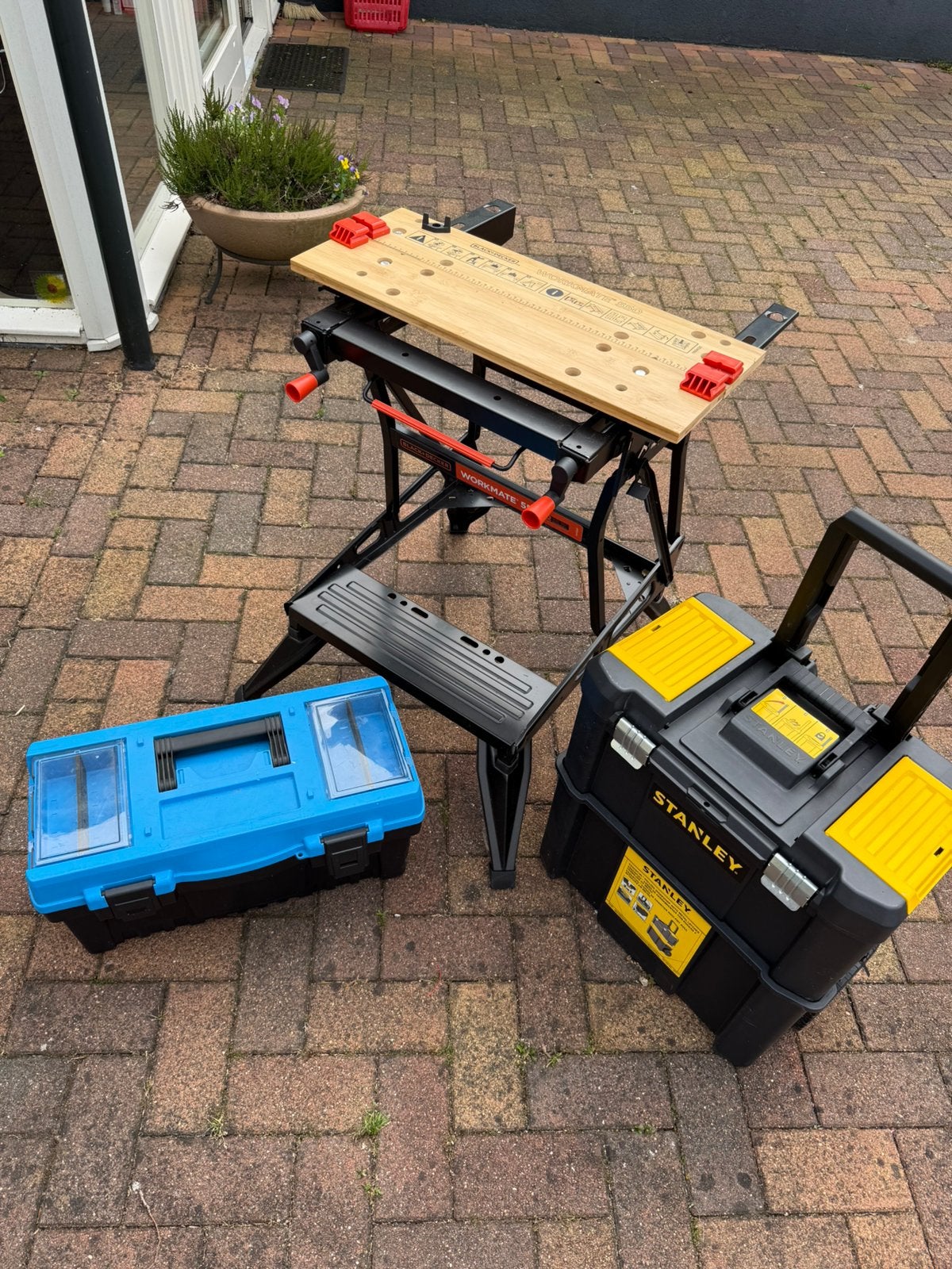 Workmate en gereedschap koffers, Ophalen, Zo goed als nieuw, Minder dan 70 cm