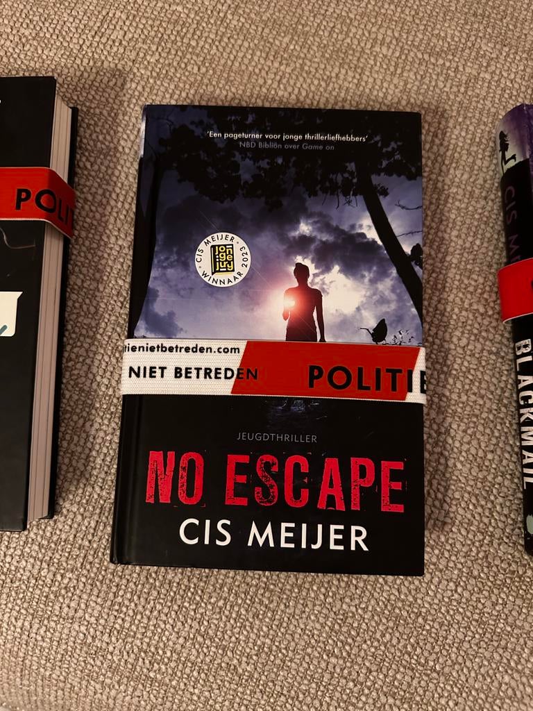 No Escape - Cis Meijer, Boeken, Ophalen of Verzenden, Zo goed als nieuw, Nederland