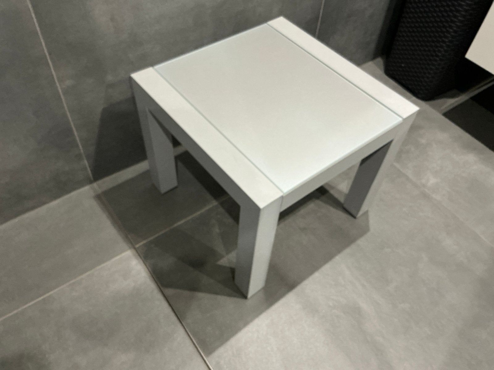Moderne Bijzettafel - Glazen Blad – ZILVER Design – 50x50x42, Minder dan 45 cm, Minder dan 55 cm, Gebruikt, Vierkant