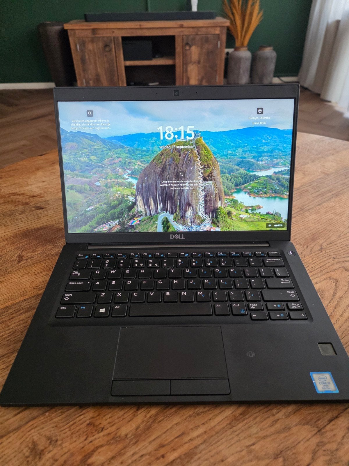 Dell latitude 7390 | 4G | Nieuwe accu, Intel 8e generatie, Dell Latittude, 256 GB, 2 tot 3 Ghz