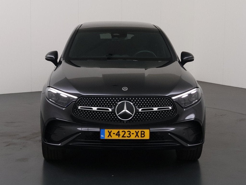 Mercedes-Benz GLC-klasse Coupé 300e 4MATIC AMG Line | Night, Auto's, Mercedes-Benz, Automaat, Gebruikt, 4 cilinders, 2000 kg
