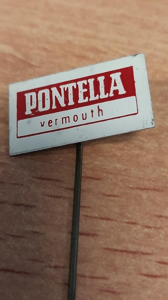Vintage Pontella Vermouth Reclame Speldje, Verzenden, Gebruikt, Reclamebord