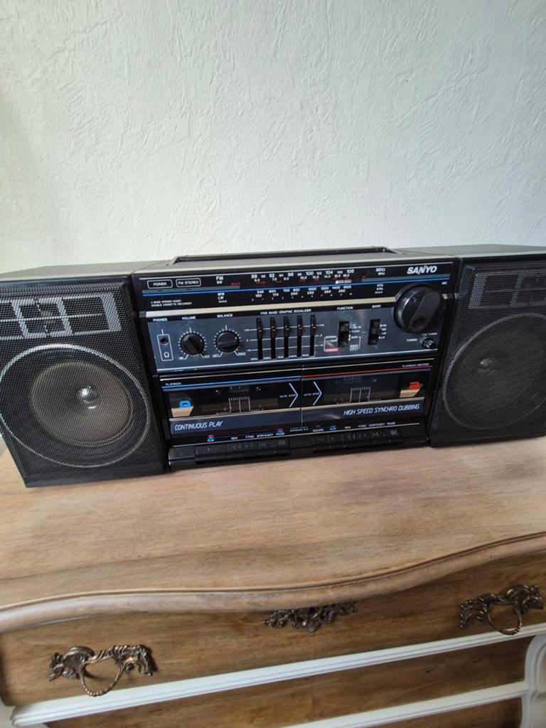 Sanyo mw227l boombox cassettespeler, Ophalen of Verzenden, Zo goed als nieuw, Cassettedeck, Overige merken