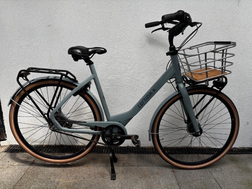 Damesfiets Cortina Common 28 inch, Fietsen en Brommers, Fietsen | Dames | Damesfietsen, 53 tot 56 cm, Versnellingen, Zo goed als nieuw