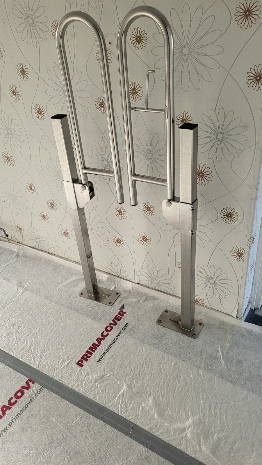 Opklapbare Toiletsteunen-Toiletarmsteunen, Diversen, Verpleegmiddelen, Ophalen