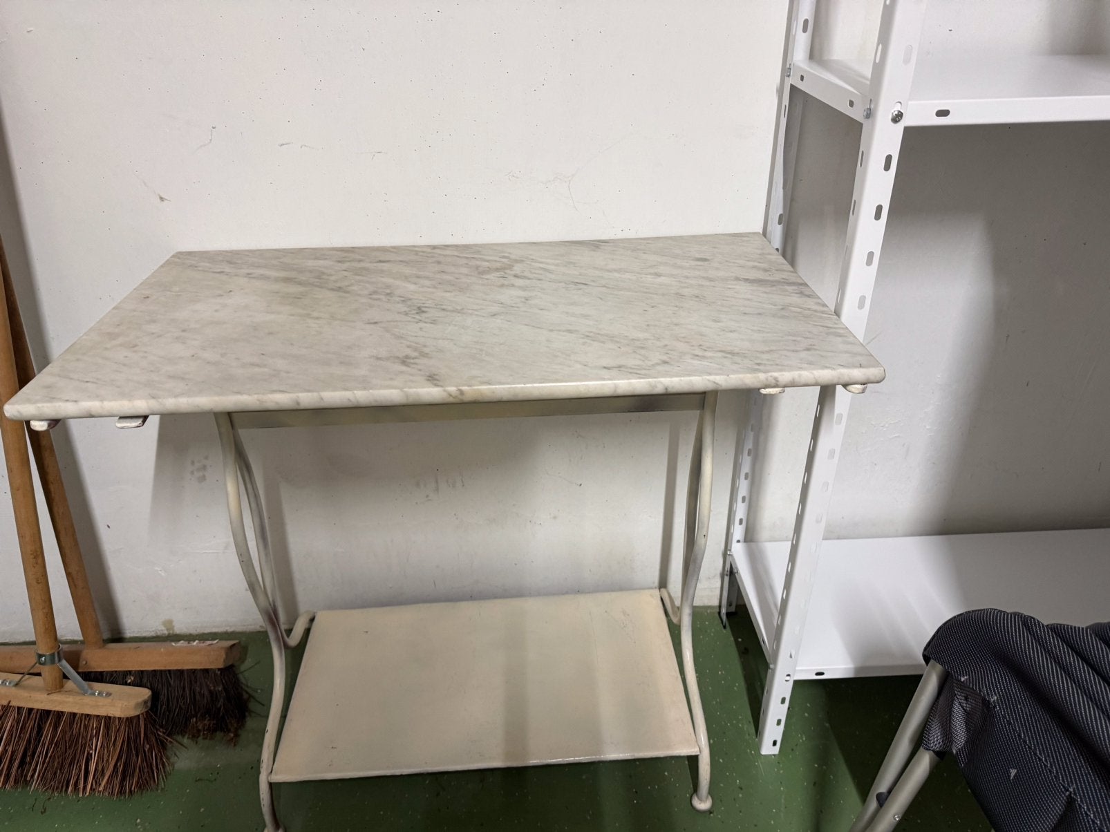 Tafeltje met marmeren blad, Ophalen, Gebruikt, 50 tot 100 cm, Begin vorige eeuw