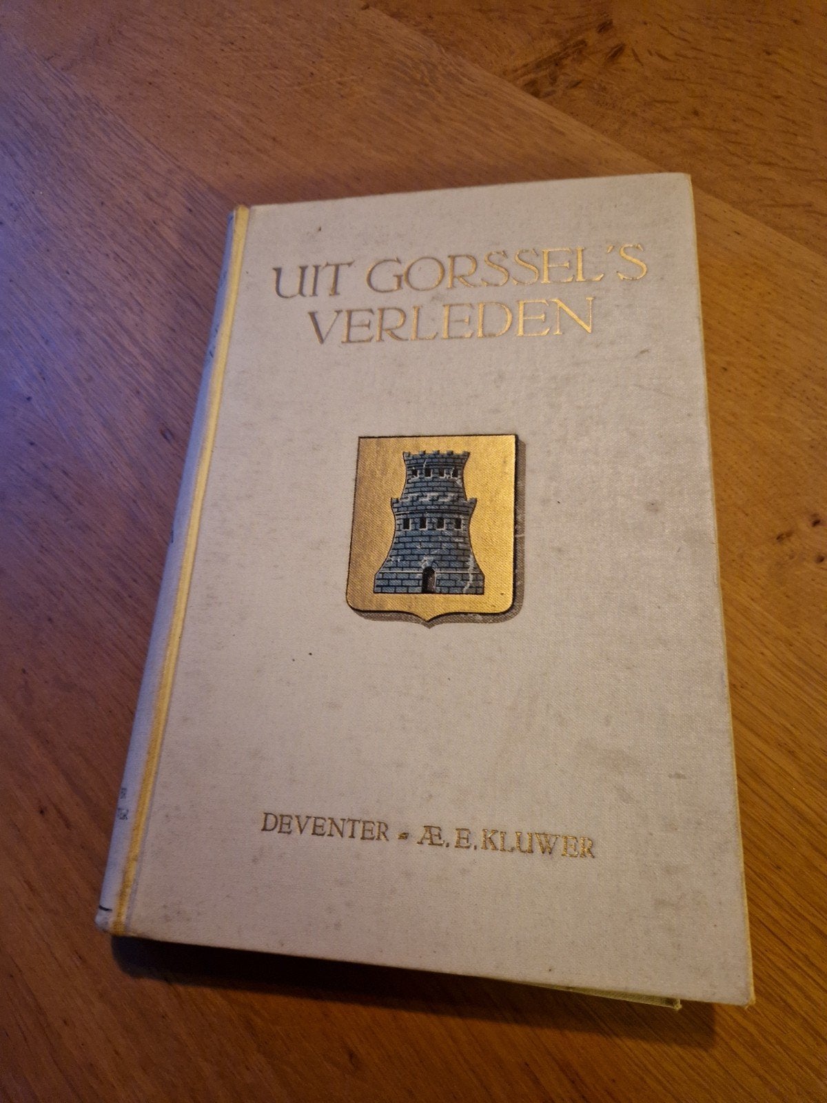 UIT GORSSEL'S VERLEDEN 1926 ANTIEK BOEK, Boeken, Geschiedenis | Stad en Regio, Ophalen of Verzenden