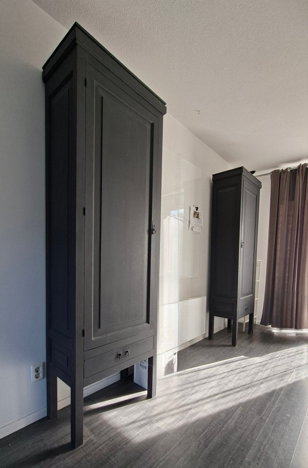 2 Hoge Keijser & Co Kasten - Donkergrijs - 240 cm hoog, Huis en Inrichting, Ophalen, Gebruikt