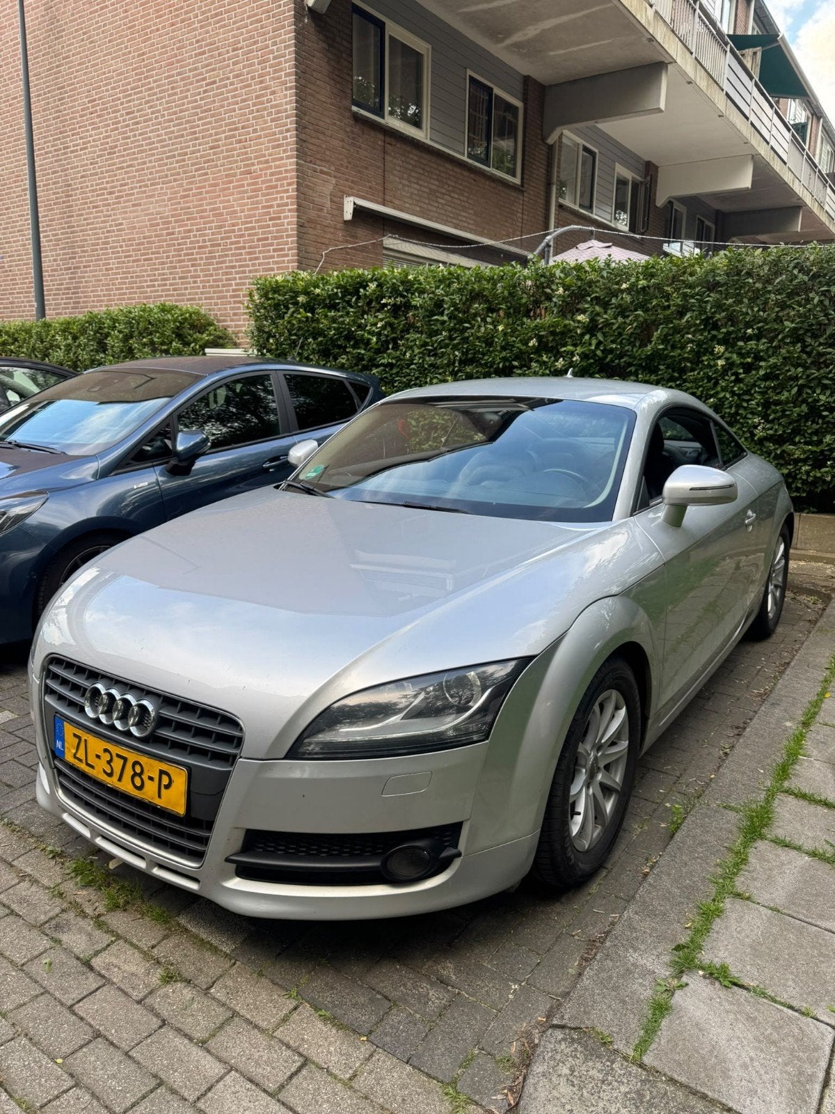 Audi TT 2.0 Tfsi 200PK goed onderhouden., Auto's, TT, Zwart, 4 cilinders, 1984 cc
