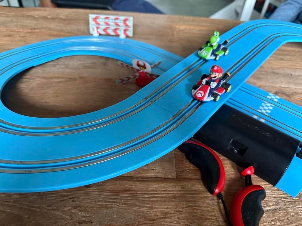 Mario Kart Carrera First Racebaan -  Klaar om te, Carrera, Ophalen of Verzenden, Elektrisch, Racebaan