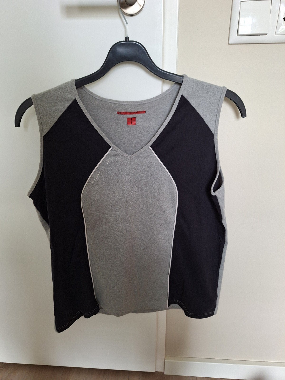Röhnisch Sporttop - Grijs/Zwart - Maat M+, Kleding | Dames, Maat 46/48 (XL) of groter, Ophalen of Verzenden, Fitness of Aerobics