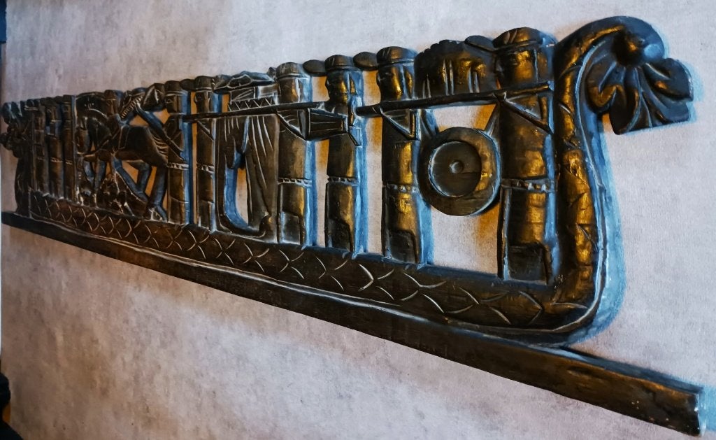 XXL Balinees Houtsnijwerk / Wandpaneel Drakenboot / 155 cm, Antiek en Kunst, Ophalen, Houtsnijwerk, 1 meter - 2 meter, Zeeleven