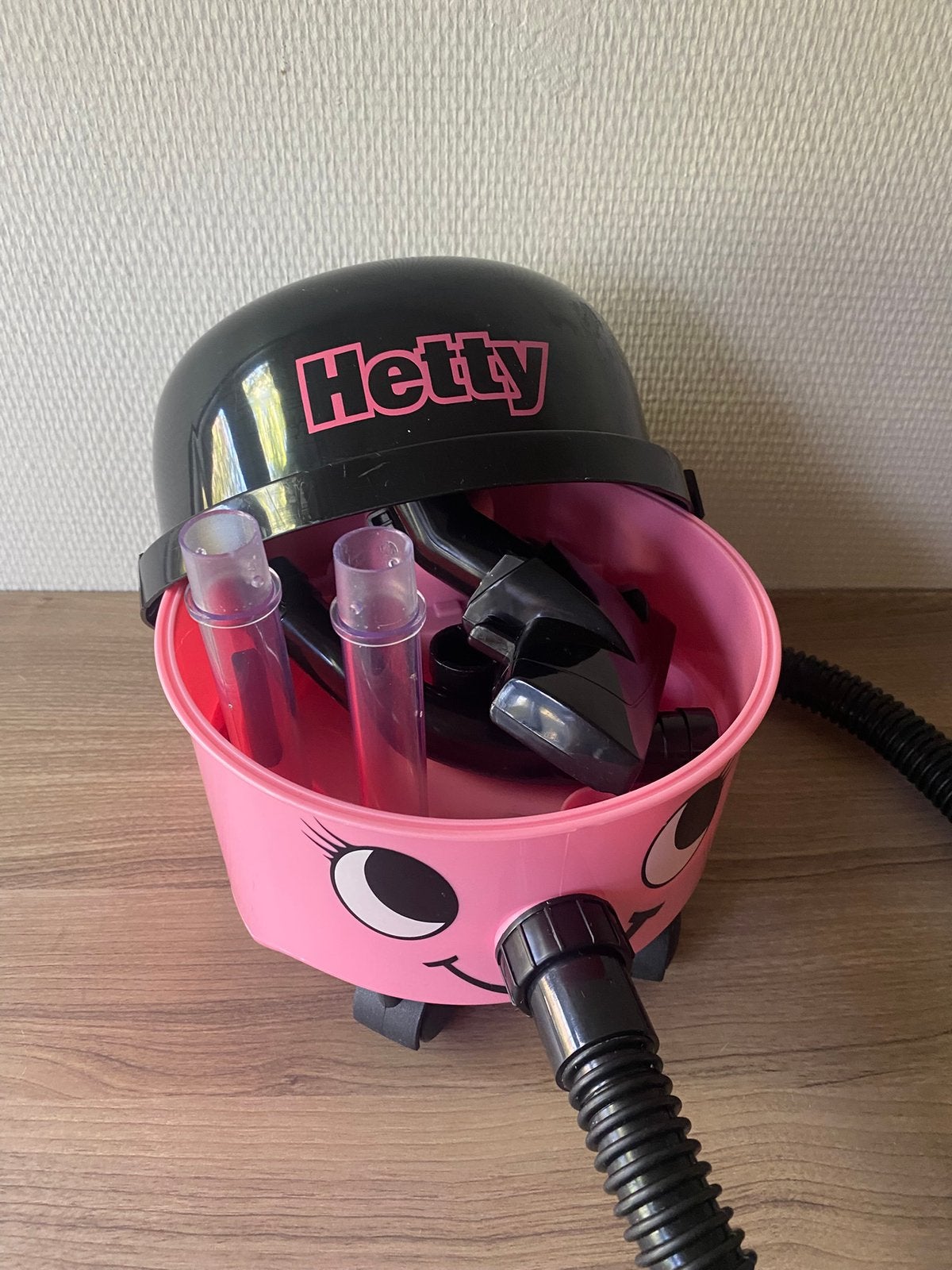 Foto 2 van Little Hetty speelgoed stofzuiger