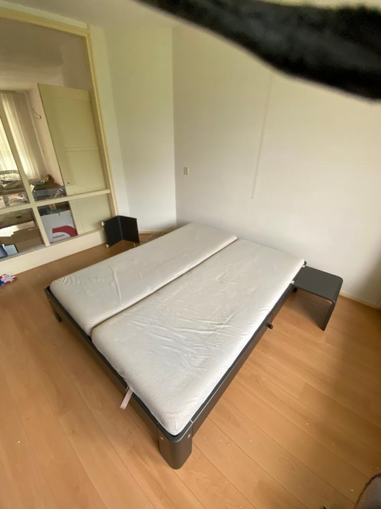 Auping auronde 200X160X34 cm hoog ., Ophalen, Tweepersoons, 200 cm, Metaal