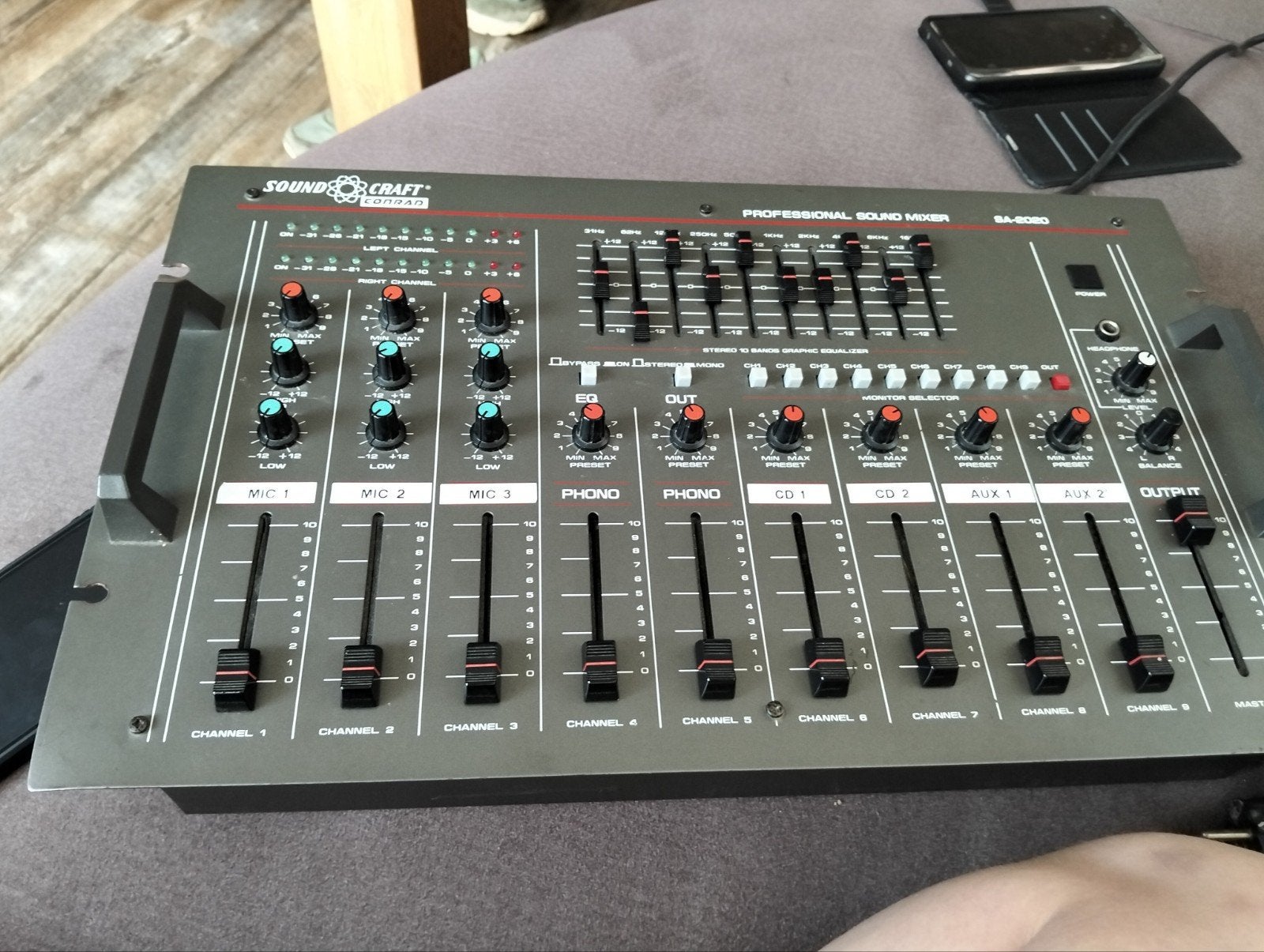 Goed werkend mengpaneel Soundcraft Conrad SA-808D, Muziek en Instrumenten, Mengpanelen, Ophalen, Gebruikt, 5 tot 10 kanalen, Microfooningang