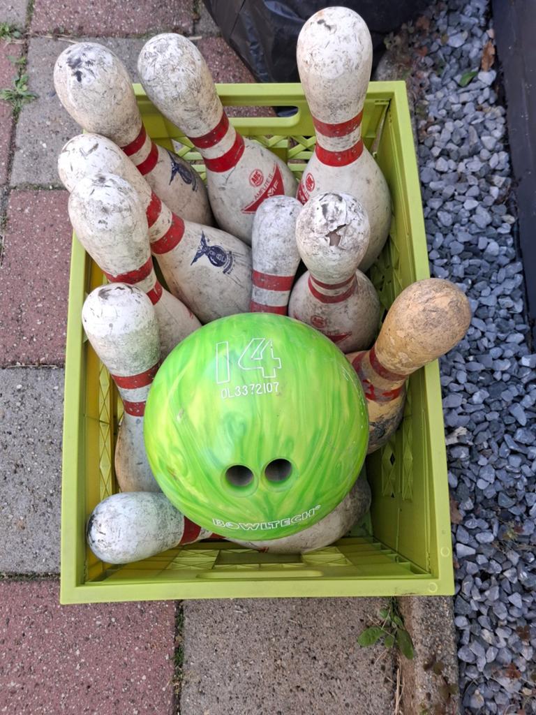 Bowlingbal maat 14 met 10 zware pionnen, Sport en Fitness, Bowlen, Ophalen of Verzenden, Gebruikt, Overige typen