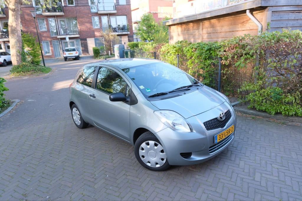 Toyota Yaris 2008, Voorwielaandrijving, 40 €/maand, Handgeschakeld, 19 km/l
