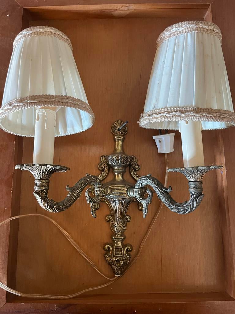 Vintage Schemerlamp - Klassieke Wandlamp met Twee Kappen, Ophalen