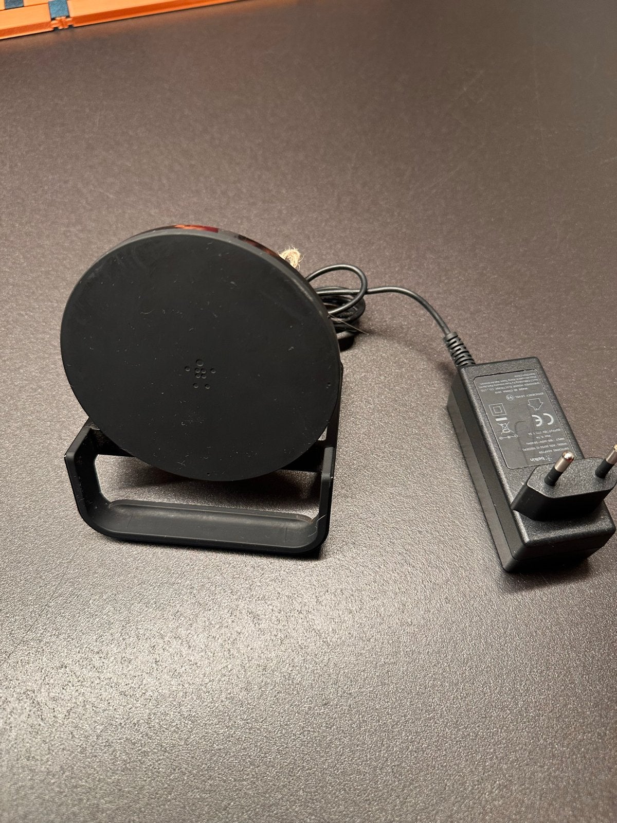 Belkin Draadloze Oplader Standaard 10W, Universeel, Draadloze oplader, Ophalen of Verzenden, Zo goed als nieuw