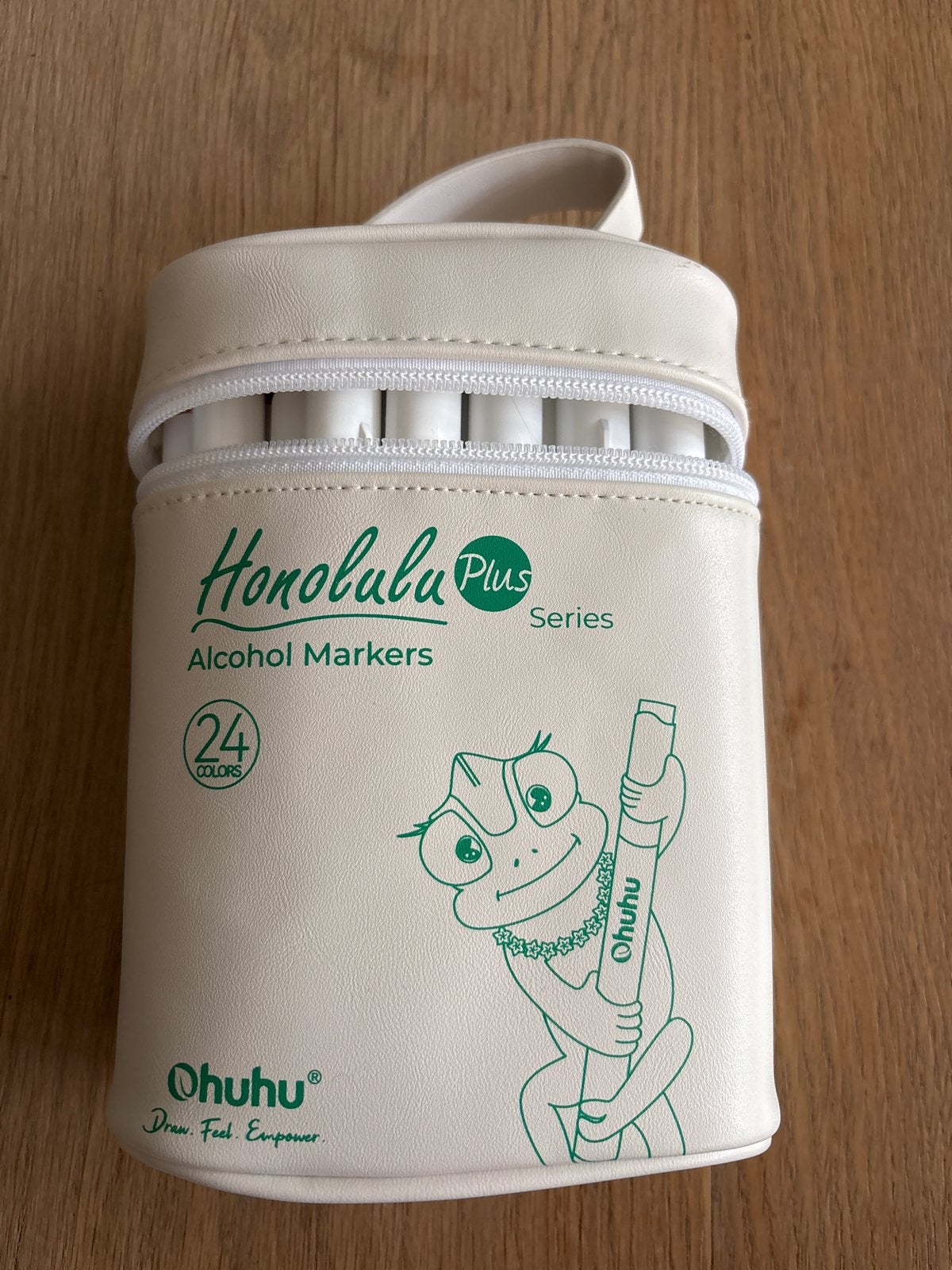 Ohuhu Honolulu Plus Alcohol Markers - 24 kleuren, Ophalen of Verzenden, Zo goed als nieuw, Potlood of Stift