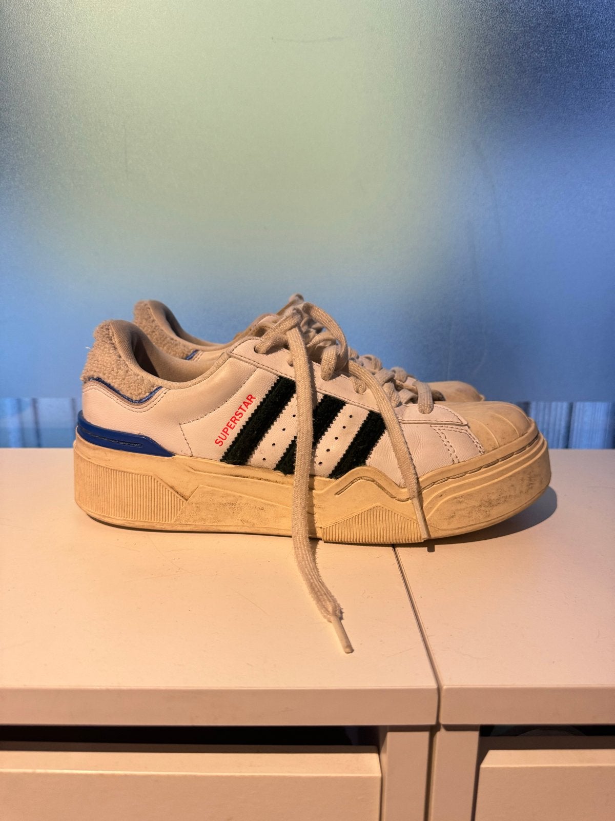 Adidas Superstar Bonega sneakers met plateauzool, Wit, Ophalen of Verzenden, Sneakers of Gympen, Gedragen