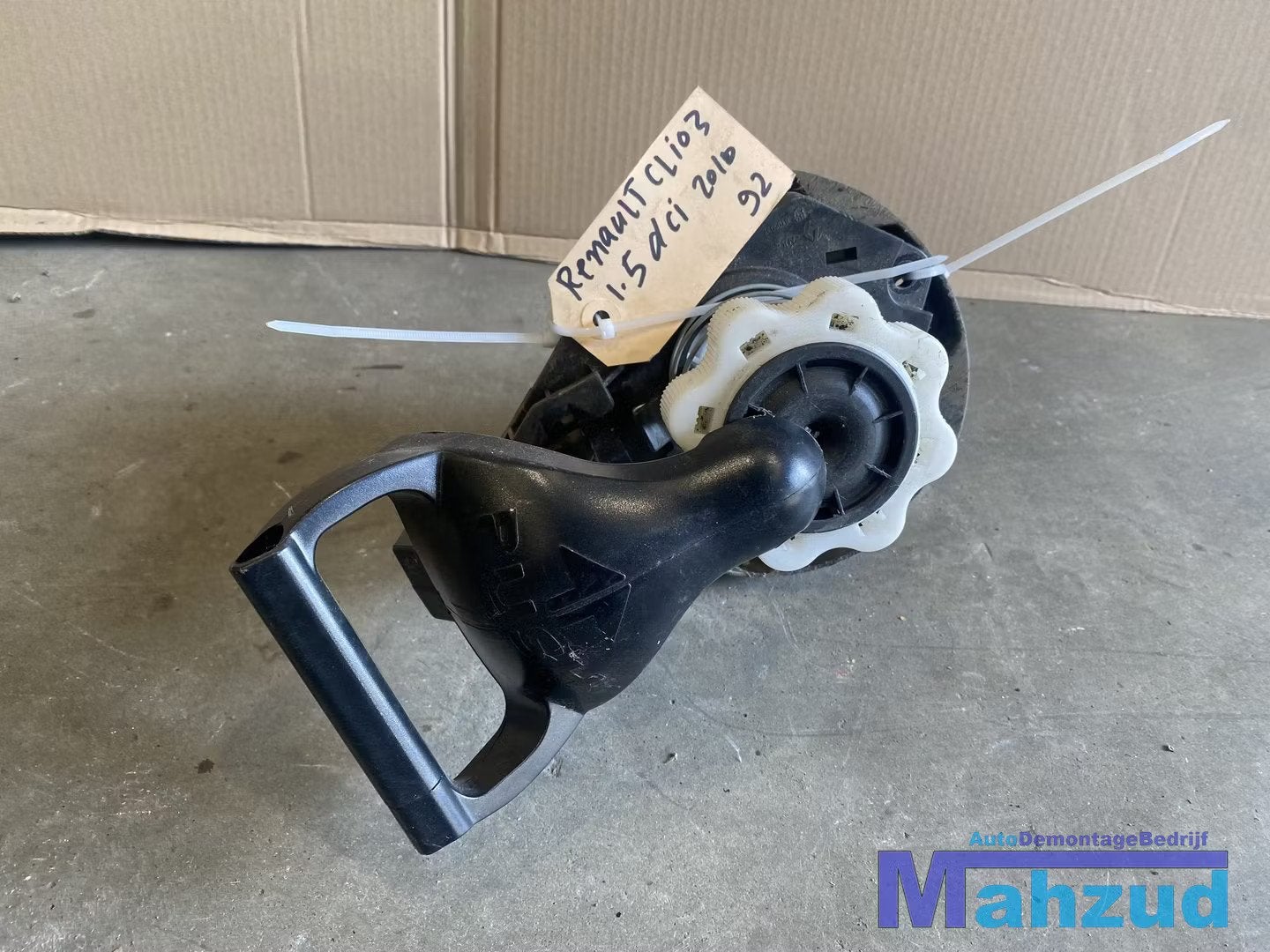 RENAULT CLIO 3 reservewiel houder reseverwieldrager KRIKSET, Renault Group, Gebruikt, Contact.group@renault.com, Renault