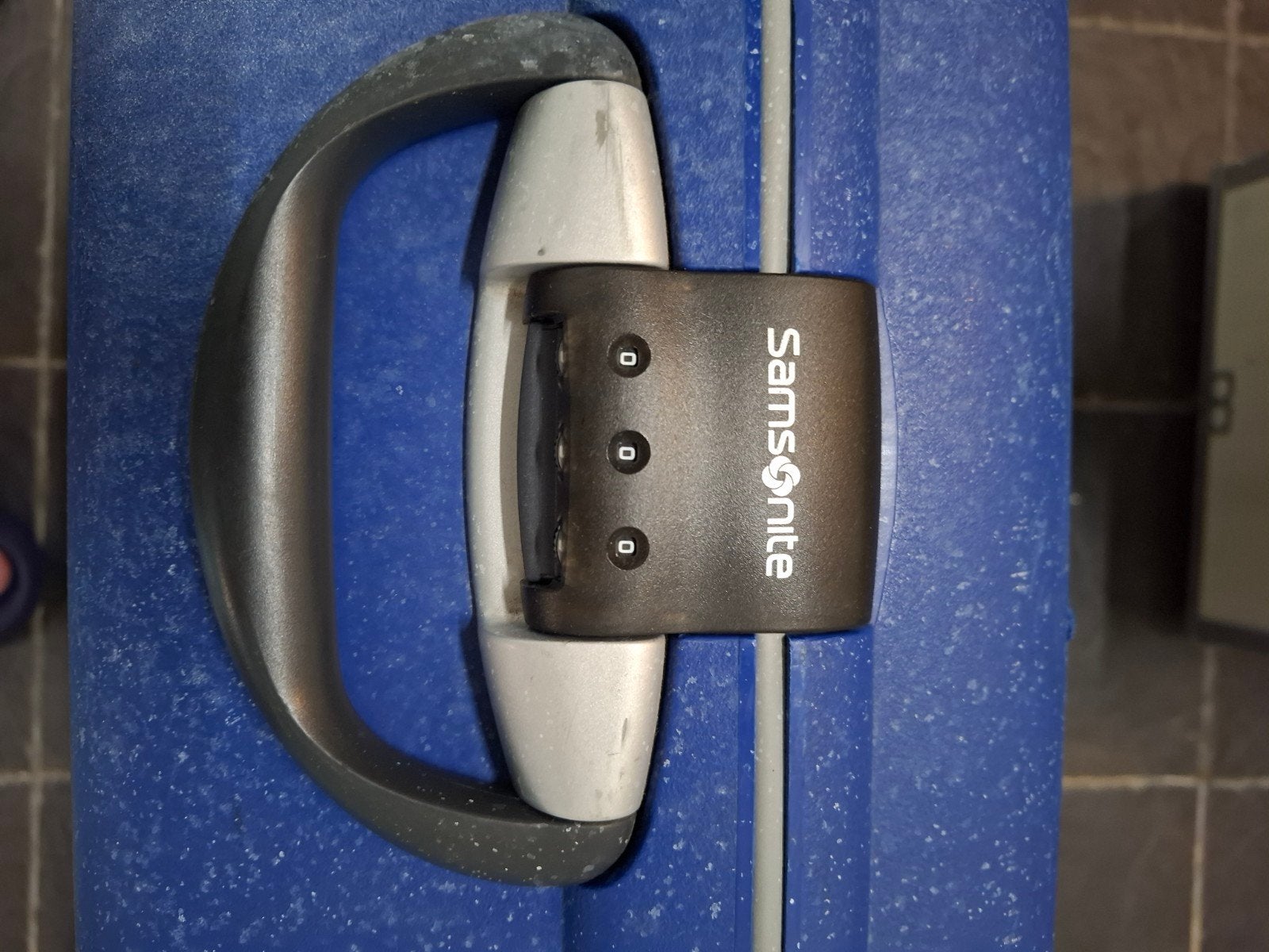 Samsonite koffer met cijferslot, Motoren, Ophalen, Gebruikt