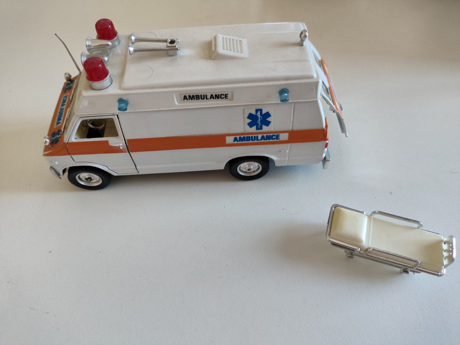 Polistil Dodge Van Ambulance - Made in Italy, Ophalen of Verzenden