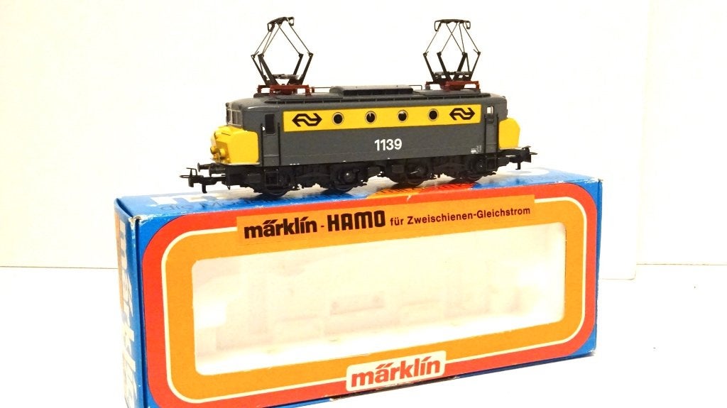 8324 Märklin/Hamo NS locomotief 1139, Analoog, Ophalen of Verzenden, Zo goed als nieuw, Märklin