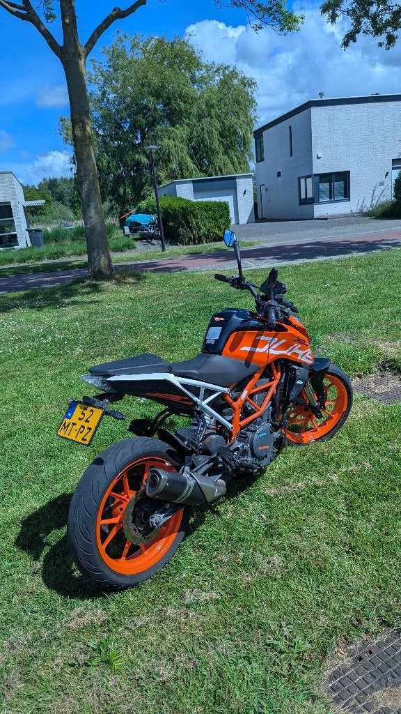 KTM 390 duke 2020, Motoren, 370 cc, Gebruikt, Particulier, Minimaal motorrijbewijs A2
