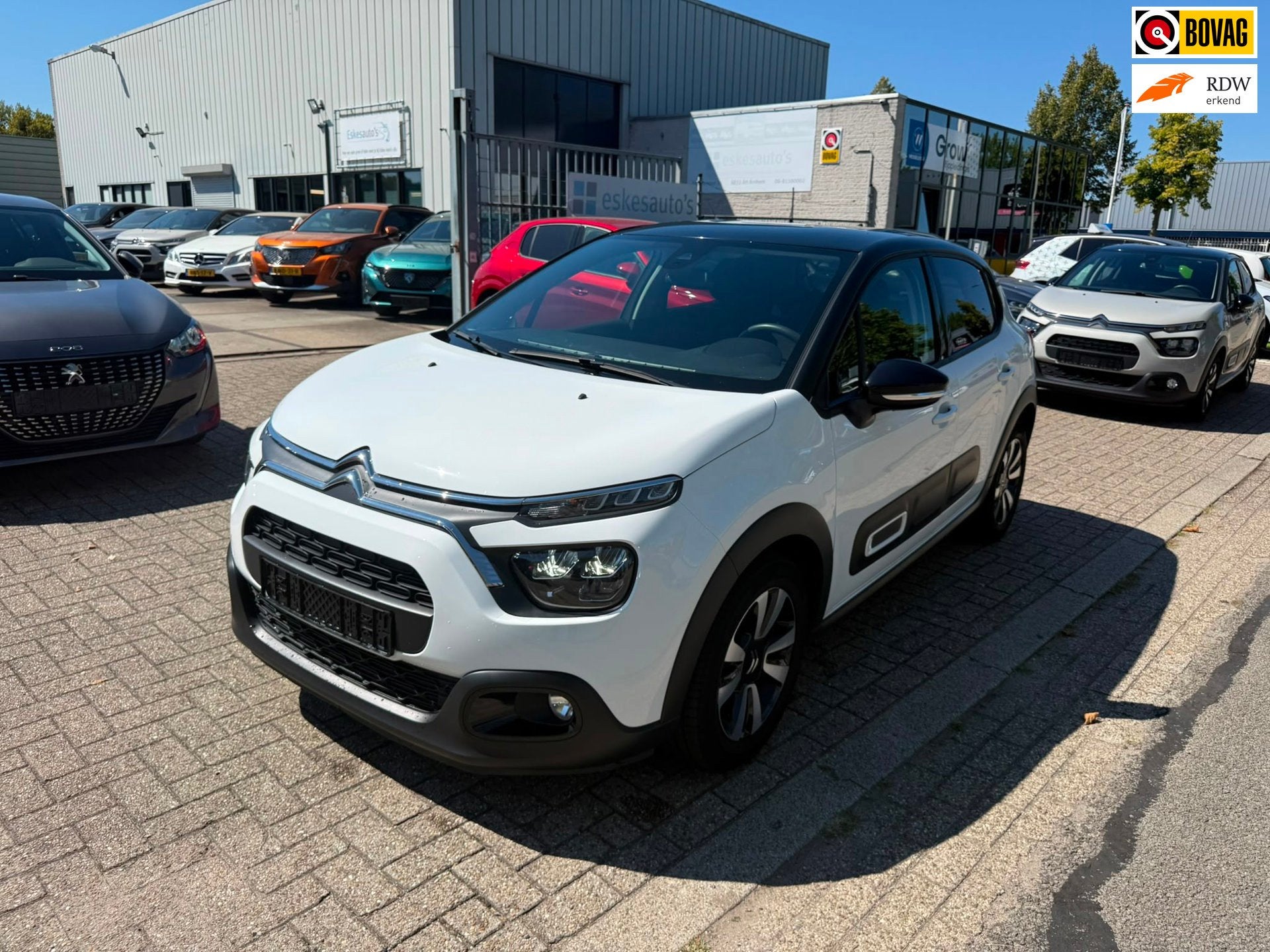 Citroen C3 1.2 PureTech Feel, Facelift, Navi Dealer auto, 1s, Auto's, Gebruikt, 1199 cc, Automatische klimaatregeling, 450 kg