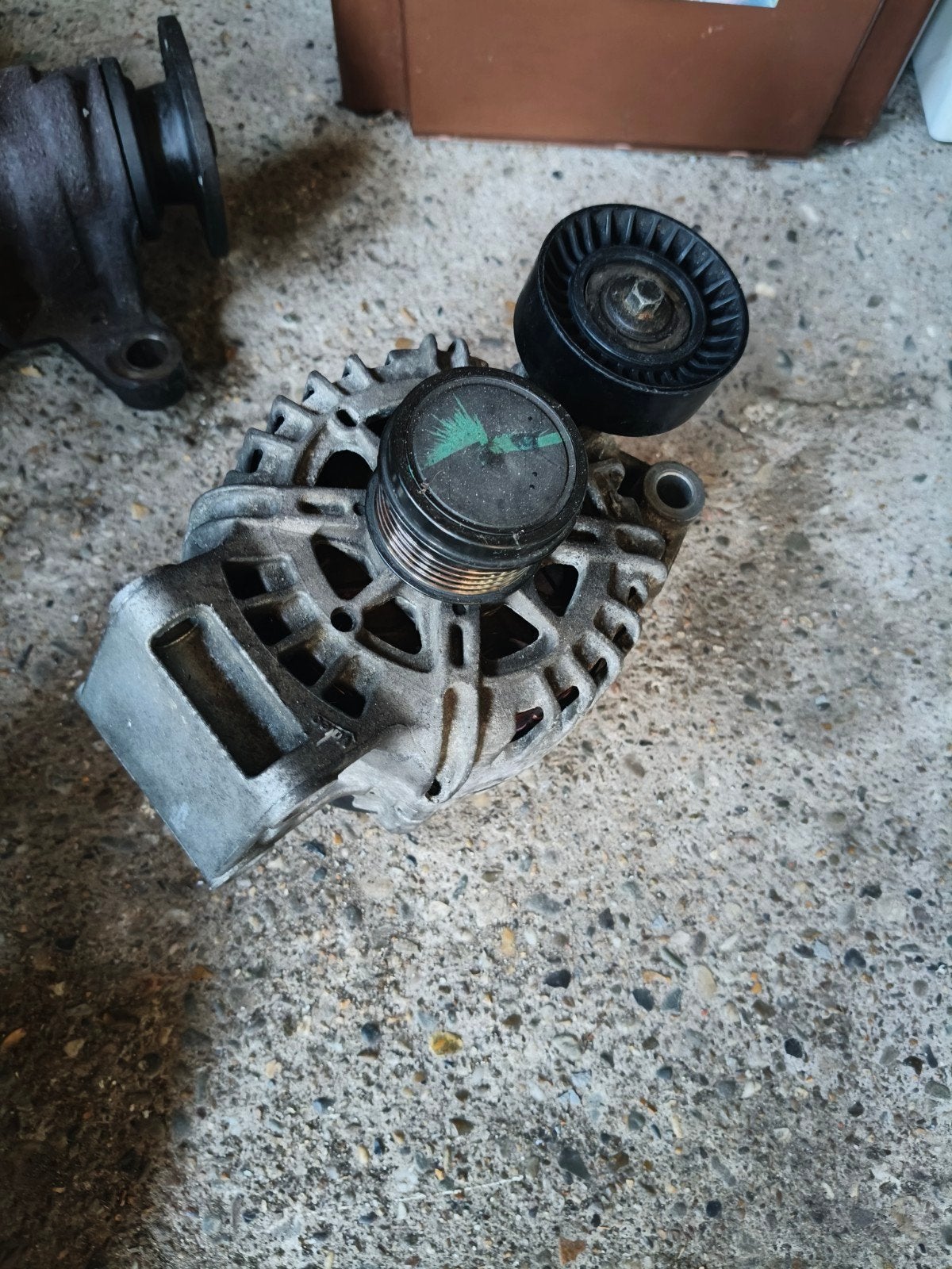 Gebruikte Ford Fiesta St mk7 dynamo, Ophalen of Verzenden, Ford