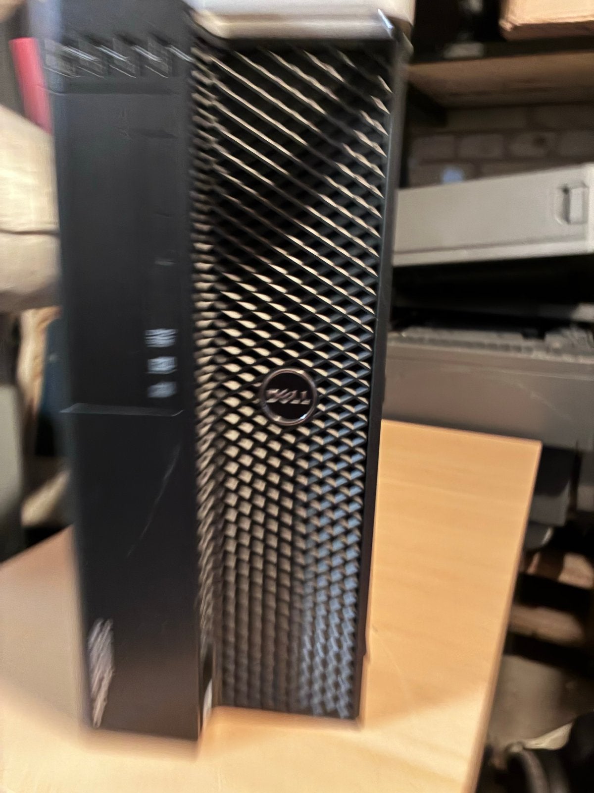 Dell Precision Tower 5810 Workstation, Computers en Software, Desktop Pc's, Ophalen of Verzenden, Zo goed als nieuw, Met videokaart