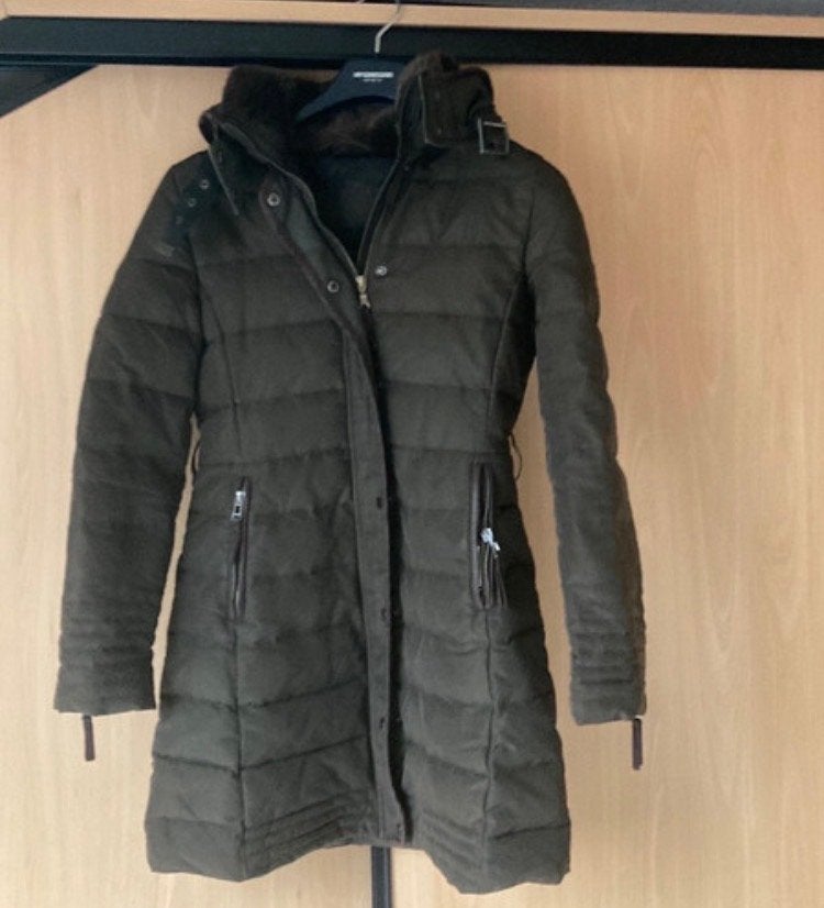 Zara Basic gewatteerde jas met capuchon - Maat M, Ophalen of Verzenden, Zo goed als nieuw, Maat 38/40 (M), Bruin