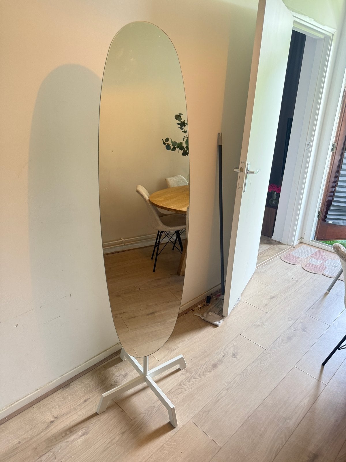 Ovale passpiegel met standaard, Ophalen, Gebruikt, 50 tot 75 cm, 150 tot 200 cm